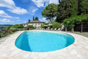 Villa Poggio la Croce by Mmega Radda / Chianti